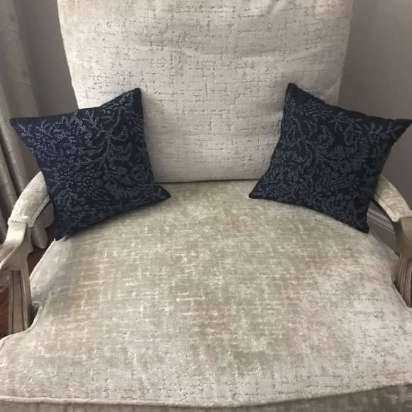 Ralph Lauren Beaded Midnight Navy Socialite Designer Pillows NWT - Picture 2 of 3